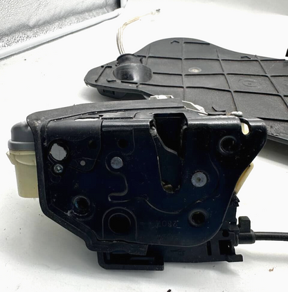 07-15 Audi Q7 Left Driver Front Door Lock Latch ACTUATOR & Access Cover Trim PAN - GOODSZON Discount Store